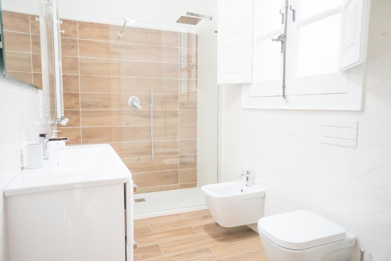 Minimalist Chic A Villanova 3Bdr - 2Bth - Wifi カリアリ エクステリア 写真